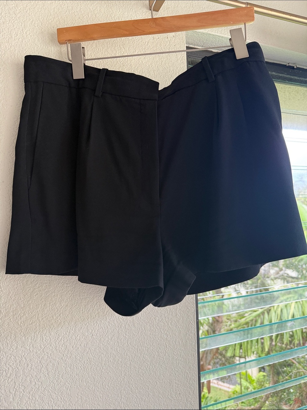 Women's Black High-Waist Tailored Business Shorts by Aritzia